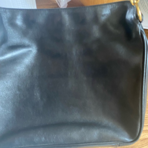 Vintage Black Gucci purse w/ Bamboo Handles - Picture 2 of 13